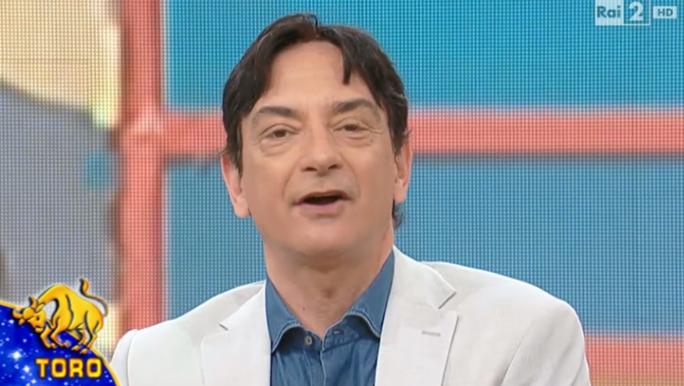 L'OROSCOPO COMPLETO DI QUESTA SETTIMANA DI PAOLO FOX: ECCO LA CLASSIFICA - 15/05/2017